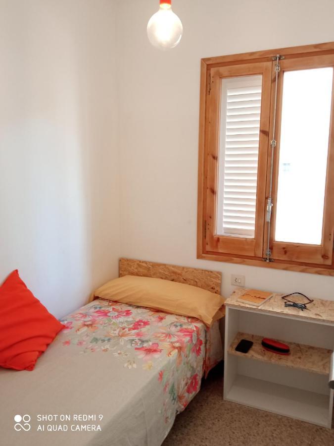 Apartament Amb Dues Grans Terrasses De 50 M2 I 16 M2 A 300 M De La Platja 산 안토니 드 칼론헤 외부 사진